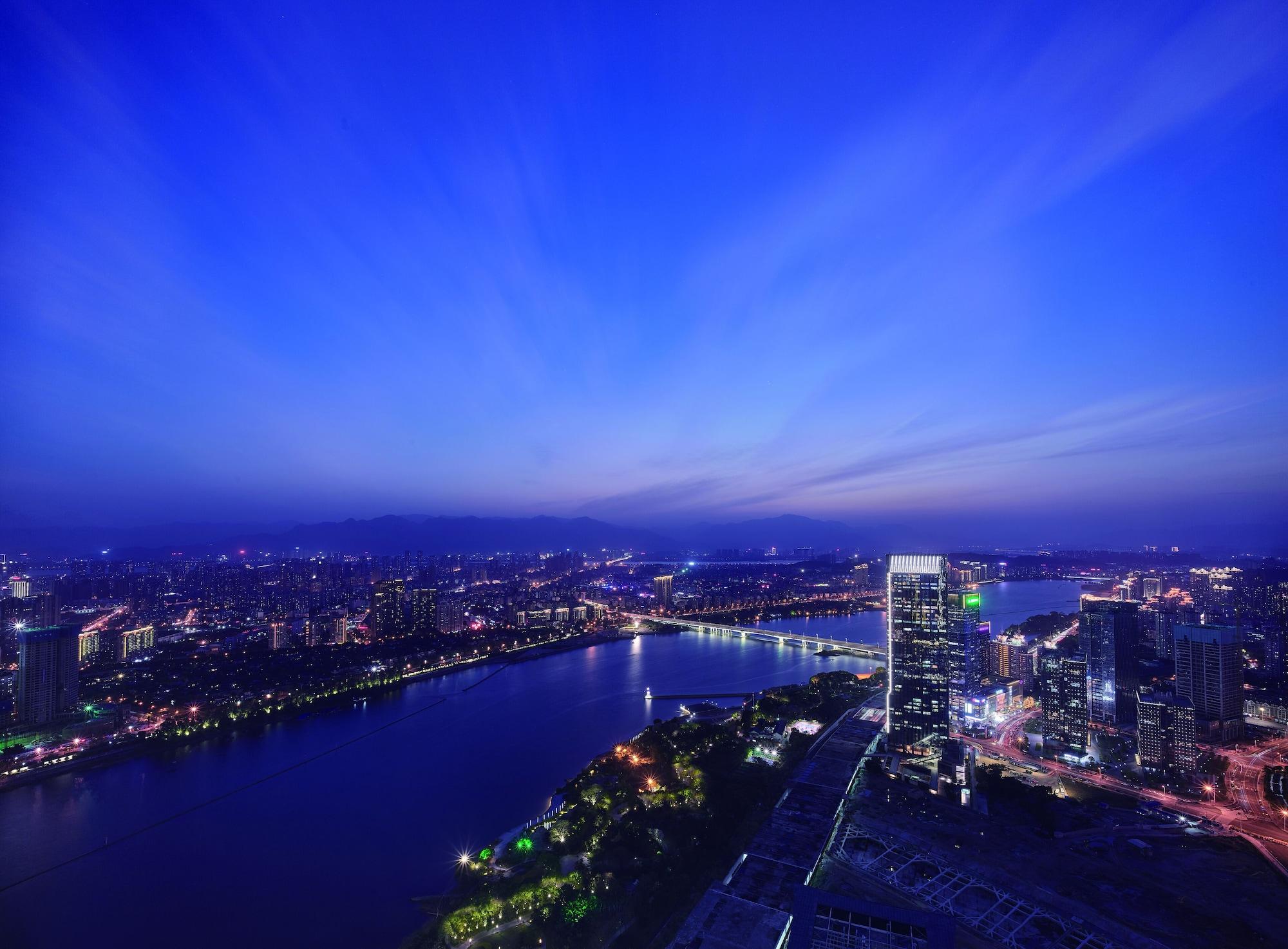 Hotel Hilton Fuzhou à Fuzhou  Extérieur photo