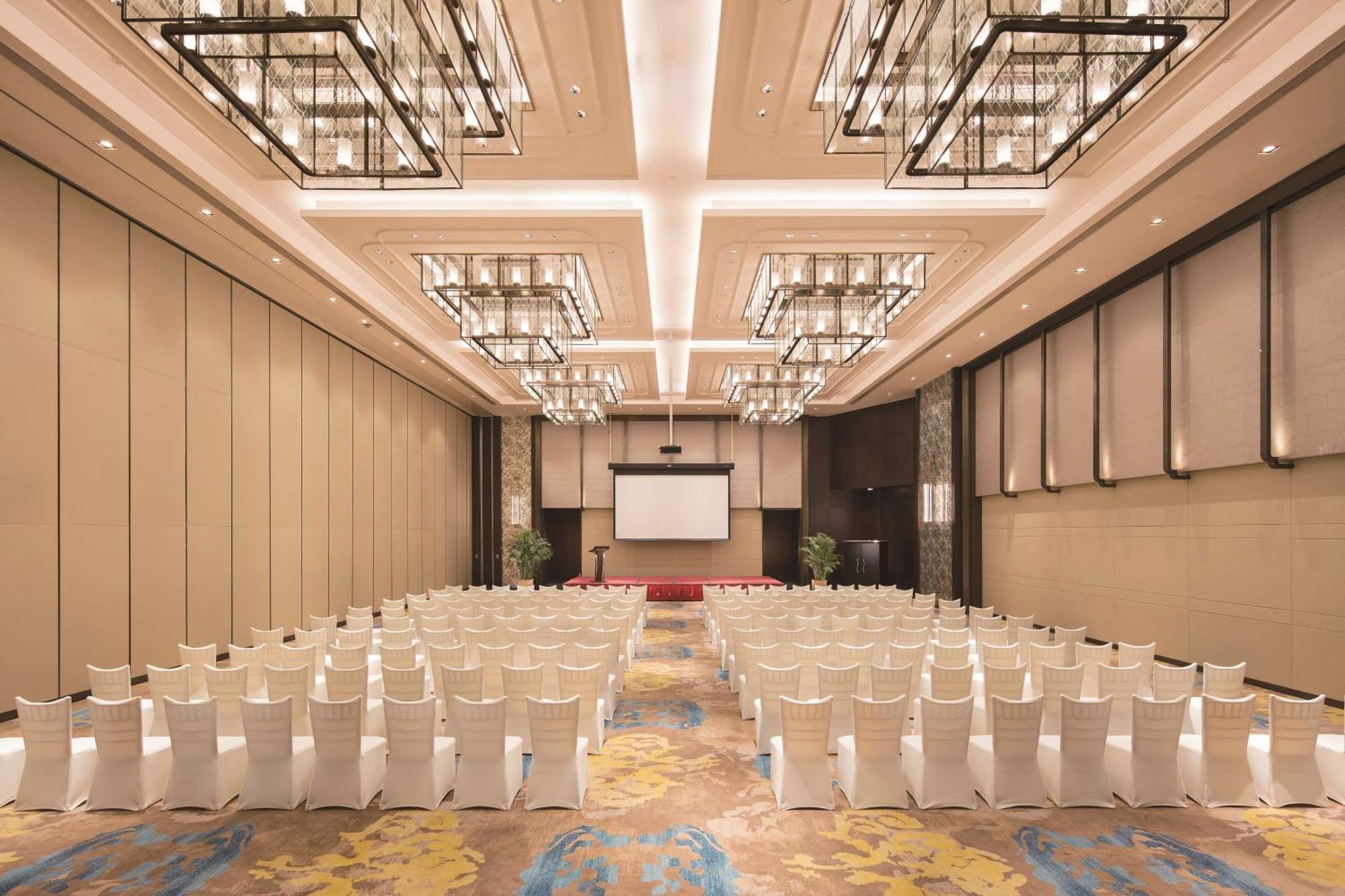 Hotel Hilton Fuzhou à Fuzhou  Extérieur photo