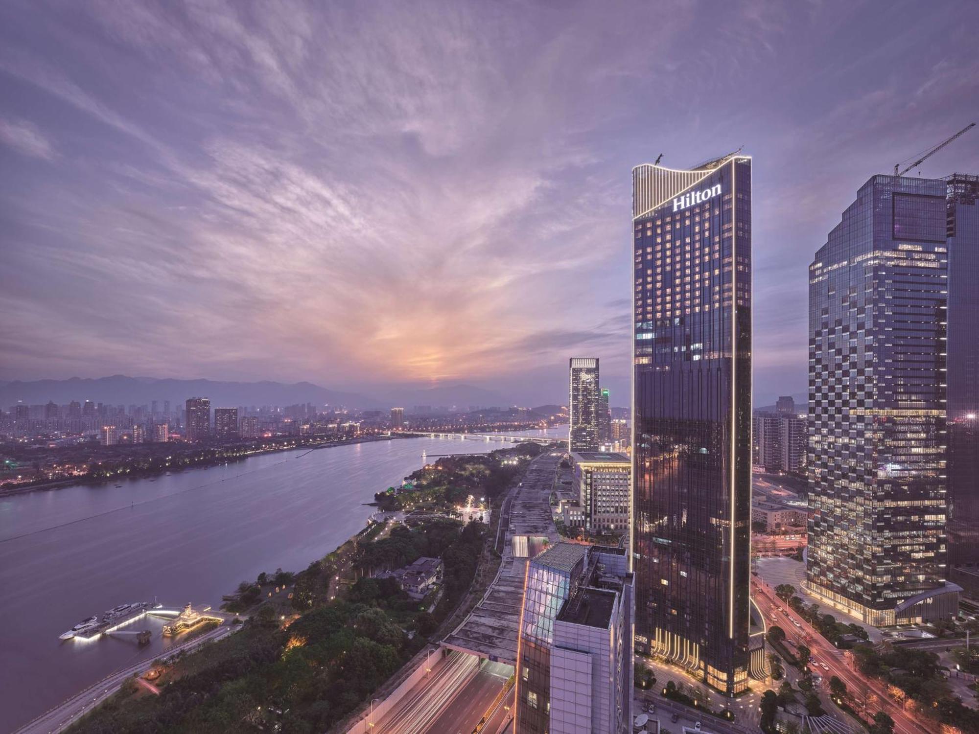 Hotel Hilton Fuzhou à Fuzhou  Extérieur photo